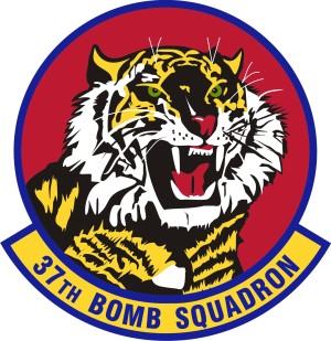 Coat of arms (crest) of the 37th Bombardment Squadron, US Air Force