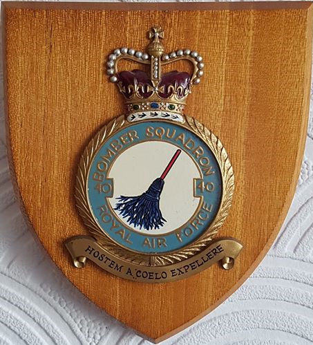 File:No 40 Squadron, Royal Air Force.png