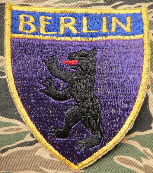 File:Berlin Labor Service, US Army.jpg
