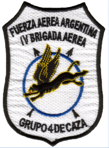 Coat of arms (crest) of the 4th Fighter Group, Air Force of Argentina