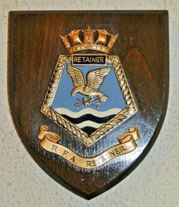 Coat of arms (crest) of the RFA Retainer, United Kingdom