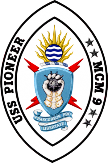 Coat of arms (crest) of the Mine Countermeasures Ship USS Pioneer
