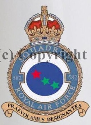Coat of arms (crest) of the No 582 Squadron, Royal Air Force