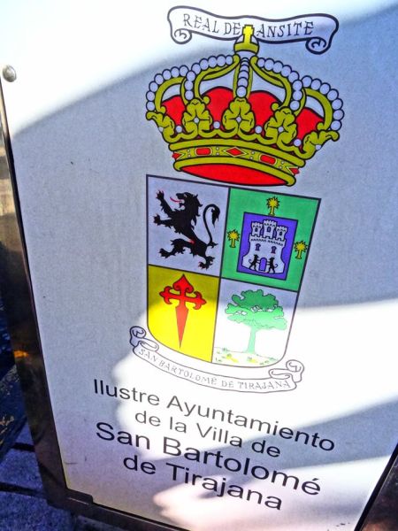Escudo de San Bartolomé de Tirajana/Arms (crest) of San Bartolomé de Tirajana