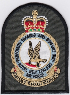 Coat of arms (crest) of the RNZAF Parachute Training and Support Unit
