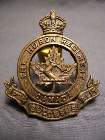Coat of arms (crest) of the The Huron Regiment, Canadian Army