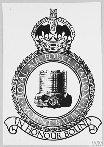 Coat of arms (crest) of the RAF Station Mountbatten, Royal Air Force
