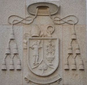 Arms (crest) of Ciriaco Benavente Mateos