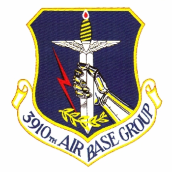 Coat of arms (crest) of the 3910th Air Base Group, US Air Force